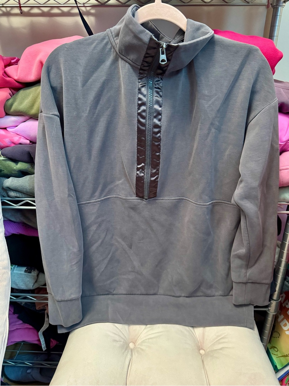 Gray Half-Zip Pullover Sweatshirt Medium Softstreme